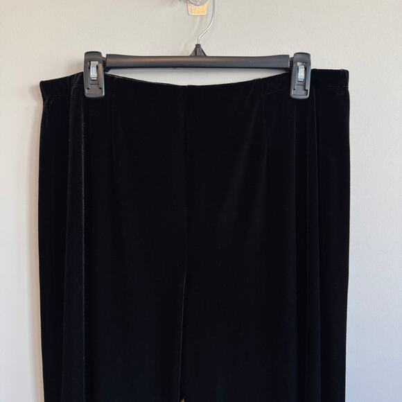 Chico's Travelers Velvet Pull On Pants Holiday Party Black Chico's 2 12/14 - Picture 2 of 6